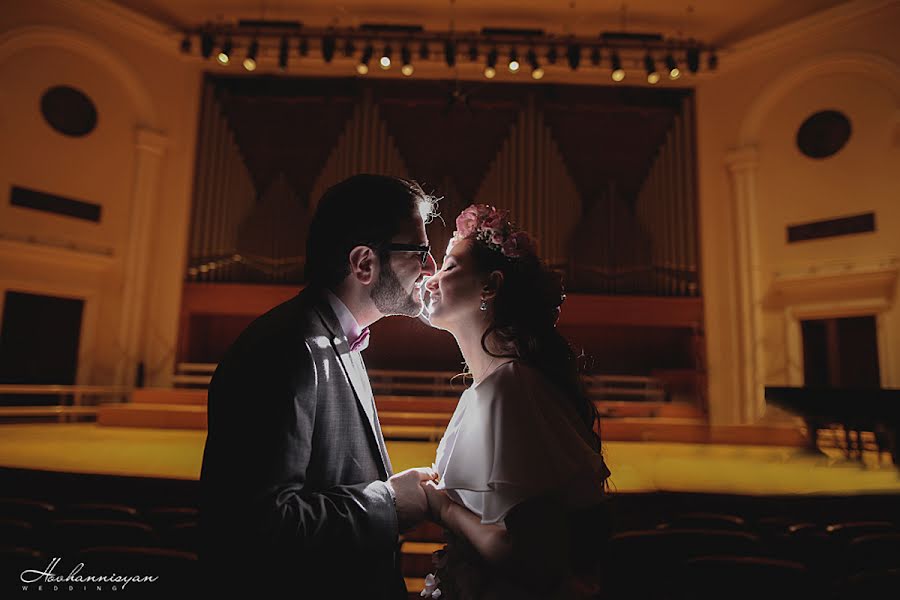 Fotógrafo de casamento Karen Ogannisyan (karenhovhannisya). Foto de 1 de março 2017