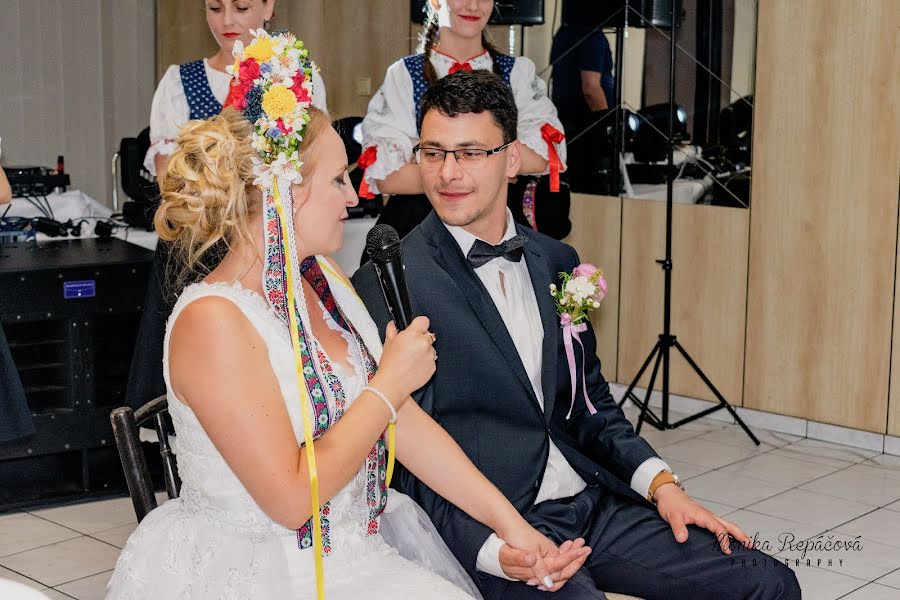 Fotografo di matrimoni Monika Repáčová (repacovamonika). Foto del 16 aprile 2019