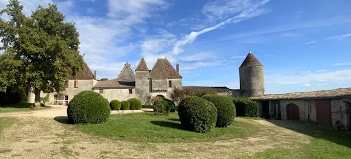 Listed castle 2