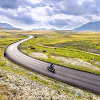 Curve di Campo Imperatore di Alessandro Mangione