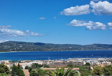 Villa avec piscine et terrasse 12