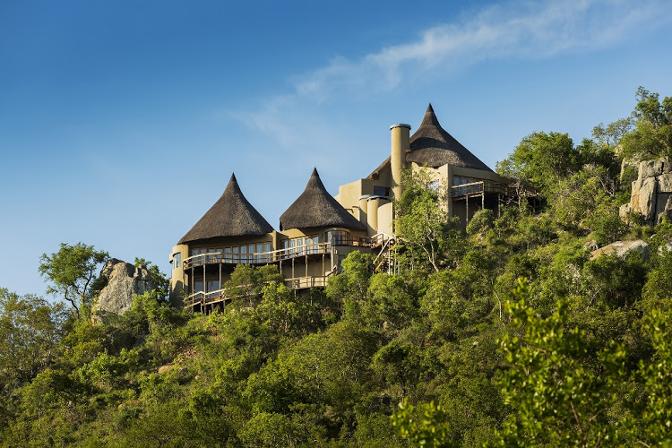 A view of Cliff Lodge at Ulusaba.