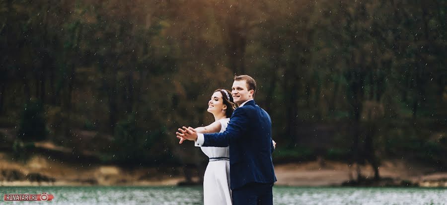 Fotógrafo de casamento Rinat Fayzulin (rinatart). Foto de 1 de agosto 2019