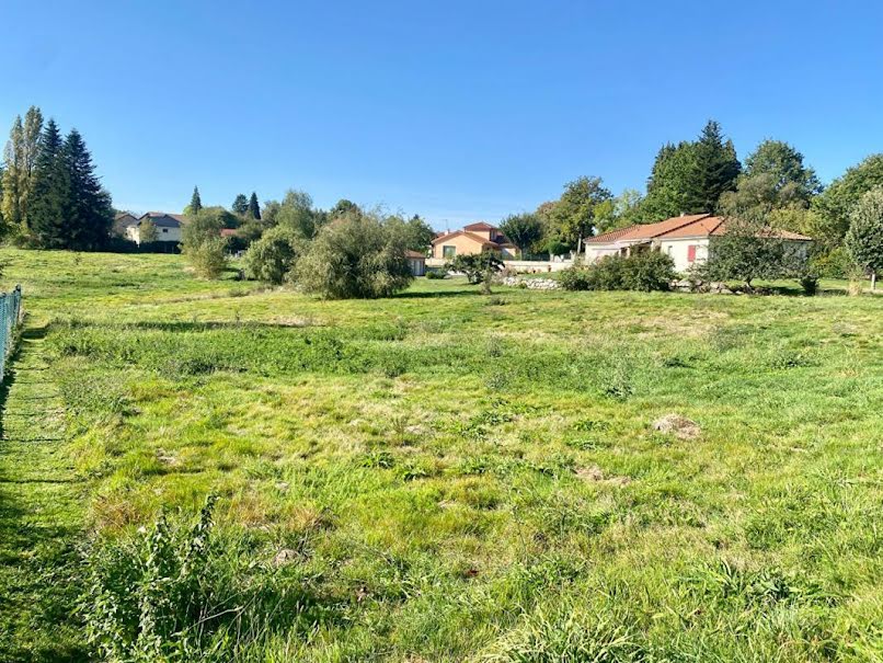 Vente terrain  1000 m² à Chaptelat (87270), 53 000 €