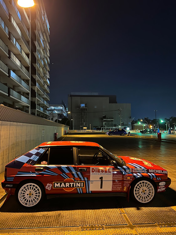 デルタのLANCIA  DELTA integrale 16V・MARTINI・カーウォッシュ大井・speedlineに関するカスタム事例の投稿画像11枚目