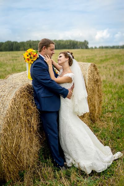 Fotograf ślubny Vladimir Petrov (vladkirshin). Zdjęcie z 16 listopada 2016