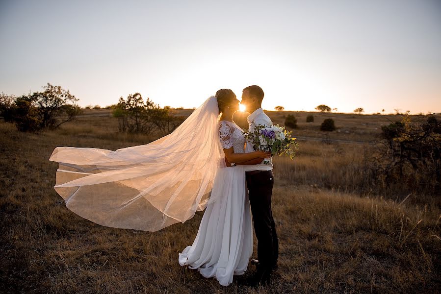 結婚式の写真家Inna Ryabichenko (riabinna)。2017 9月26日の写真