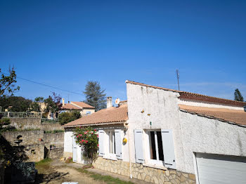 maison à Bagnols-sur-ceze (30)