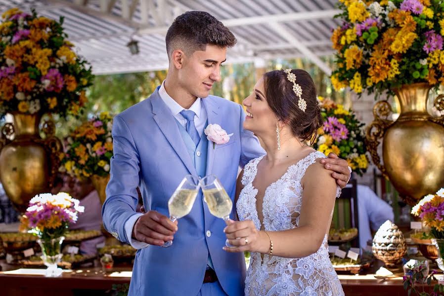 Fotografo di matrimoni Alexandre Bennet (alexandrebennet). Foto del 11 maggio 2020