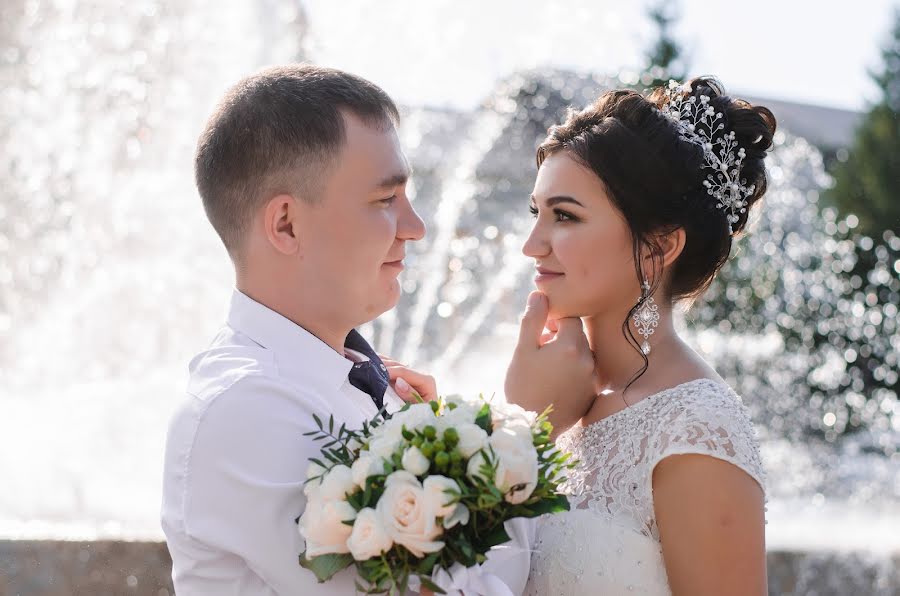 Wedding photographer Elena Minazova (elenmoon). Photo of 8 November 2018