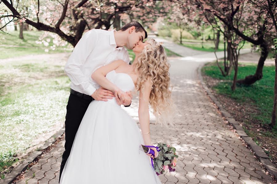 Photographe de mariage Aleksandr Tegza (sanyof). Photo du 3 mai 2016