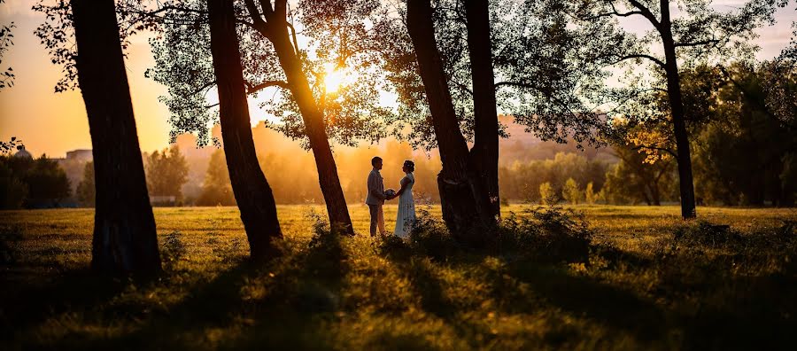 Pulmafotograaf Aleks Nikolas (alexnikolas). Foto tehtud 19 juuni 2019