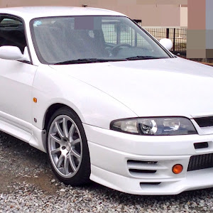 スカイライン GT-R R33