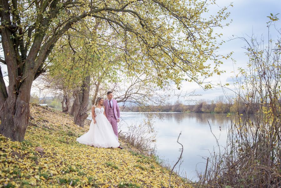 Fotógrafo de casamento Iosif Katana (iosifkatana). Foto de 12 de novembro 2019