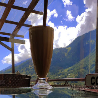 Mayank Chhabra at Kullu Manali Restaurant, Majnu ka Tila,  photos