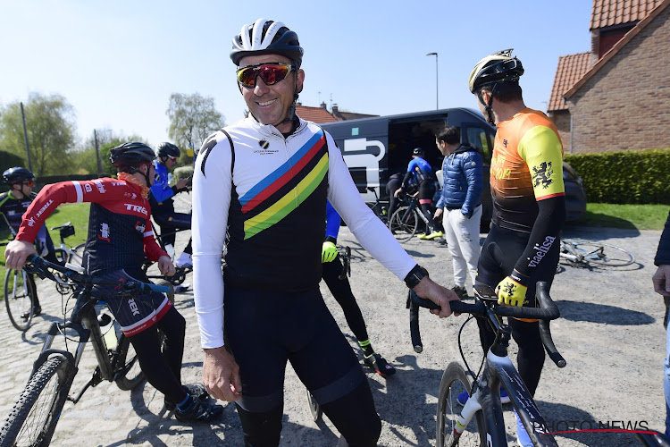 Johan Museeuw denkt aan bijzonder scenario: "Dan moeten Van Aert en Van der Poel maar later beginnen crossen"