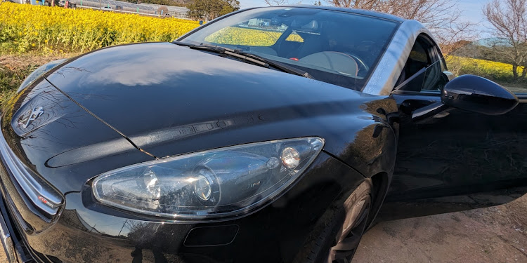 RCZのRCZ・菜の花と愛車・伊良湖岬ドライブ・田原市へドライブ・竹島に関するカスタム事例の投稿画像1枚目