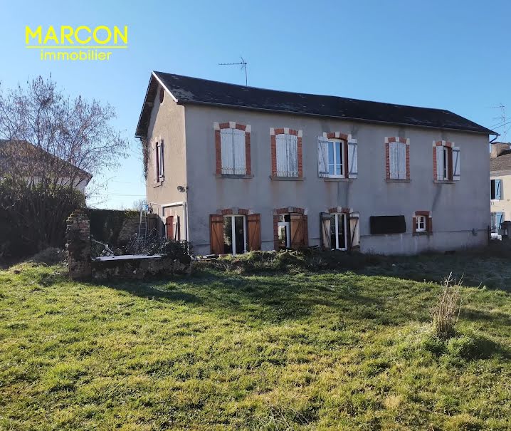 Vente maison 6 pièces 102 m² à La Souterraine (23300), 55 500 €