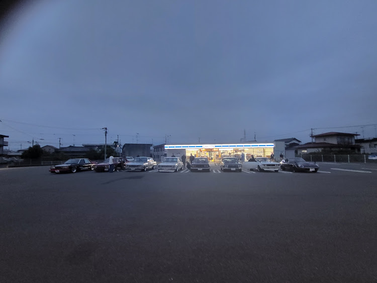 ブルーバードの鈴蘭チャリティーミーティング・ドライブ・ツーリング・旧車イベントに関するカスタム事例の投稿画像1枚目