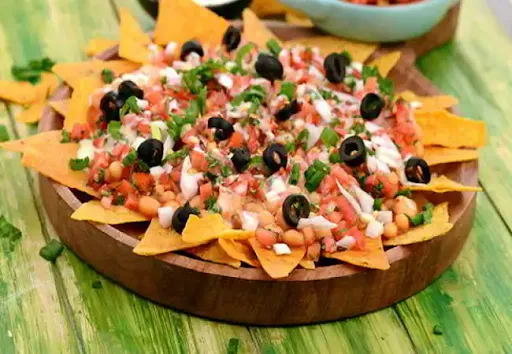 Mexican Nachos With Salsa