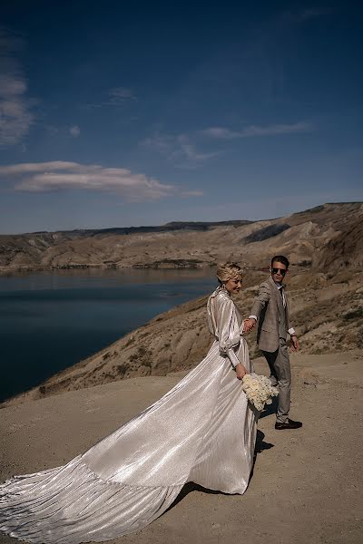 Fotógrafo de casamento Darya Zuykova (zuikova). Foto de 19 de fevereiro