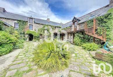 House with pool and terrace 3