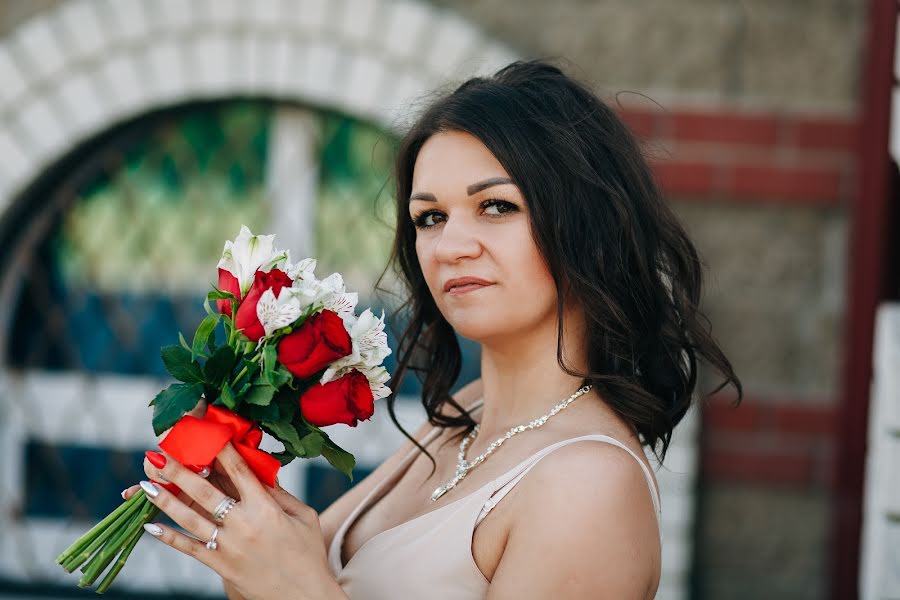 Fotógrafo de casamento Yuriy Peklich (pyn69). Foto de 31 de julho 2019