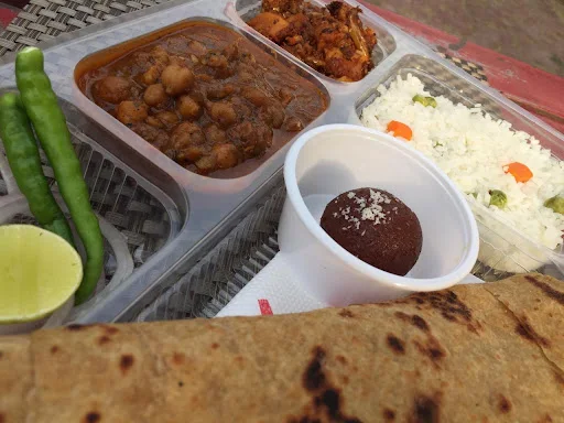 Pindi Chole Thali