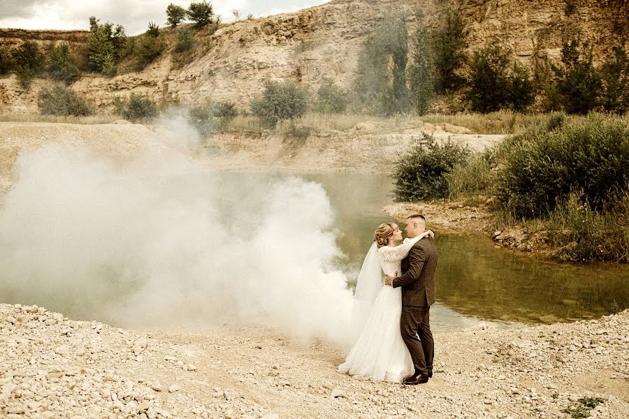 Fotógrafo de casamento Alisa Stepanova (stepanowed). Foto de 17 de maio