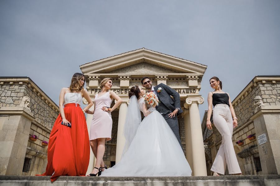 結婚式の写真家Aleksandr Nefedov (nefedov)。2019 6月16日の写真