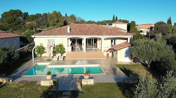 villa à Pezenas (34)