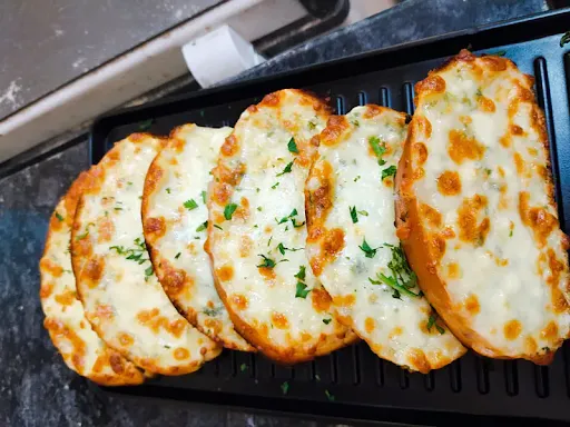 Herbed Cheesy Garlic Bread