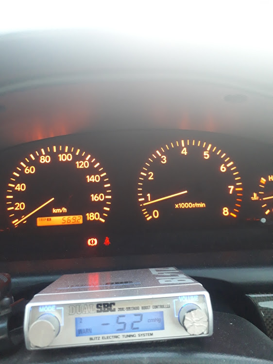 マークIIのECU・コンデンサ交換・戻ってきたよに関するカスタム事例の投稿画像2枚目
