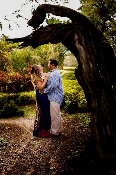 Wedding photographer Luis Castillo (luiscastillo). Photo of 18 May 2016