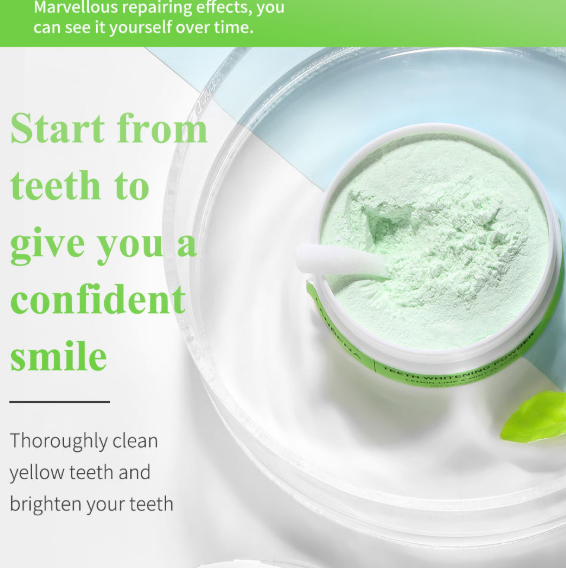 Dents plus blanches avec la poudre dentaire de citron vert. Nettoie, rafraîchit et blanchit naturellement. Dents saines et haleine fraîche. Essayez le pouvoir du citron vert.