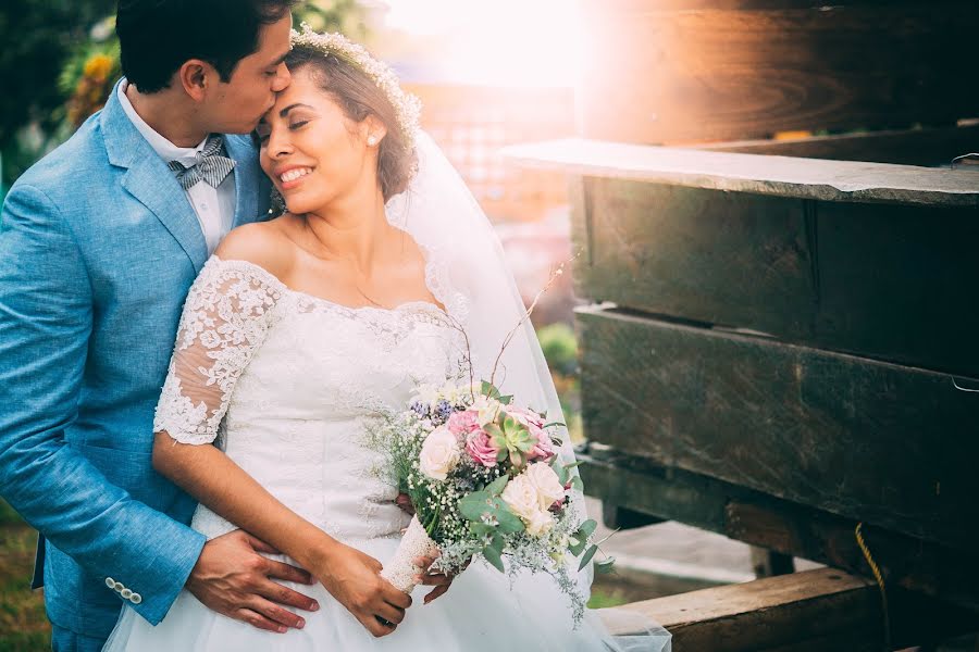 Fotografo di matrimoni David Suasnavar (davidsuaz). Foto del 30 maggio 2016