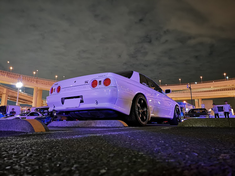 スカイライン GT-Rの大黒PA・東京タワー・ランボルギーニ・BNR32・bnr34に関するカスタム事例の投稿画像1枚目