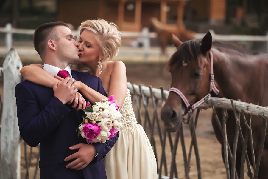 Fotografer pernikahan Aleksey Meshkov (alekseymeshkov). Foto tanggal 14 Mei 2019