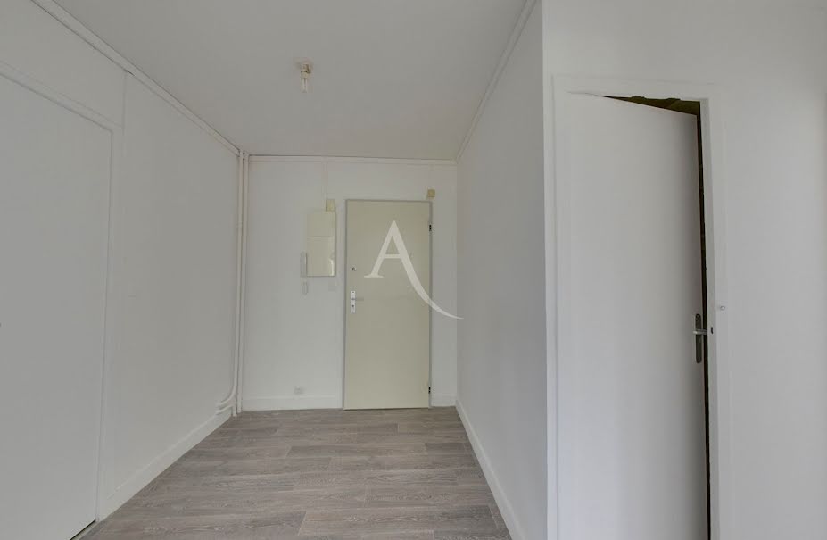 Vente appartement 3 pièces 59 m² à Coubert (77170), 175 500 €