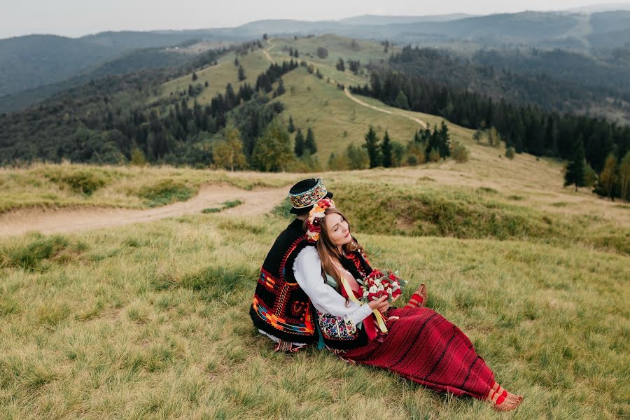 Wedding photographer Nata Kashevko (ptashka). Photo of 19 January 2019