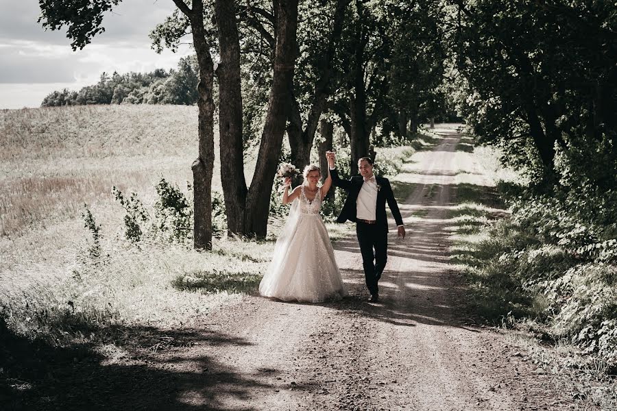 Wedding photographer Evija Krūze (evija). Photo of 1 July 2019