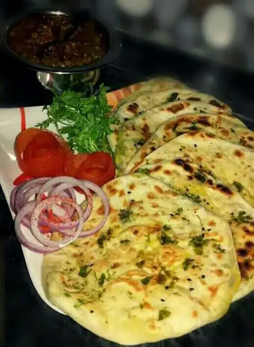 Onion Kulcha Combo