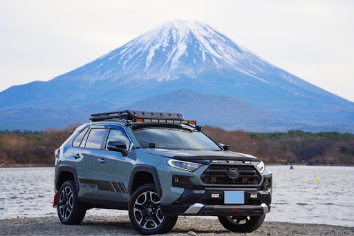 なおやさんのRAV4MXAA54タイヤの画像