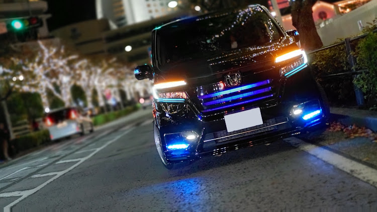 ステップワゴンスパーダの横浜みなとみらい・イルミネーションと愛車・カメラ修行中・宝くじ当たらんかなー・横浜 最&高に関するカスタム事例の投稿画像7枚目