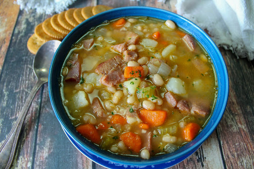 A bowl of crazy old bag lady's bean and ham soup.