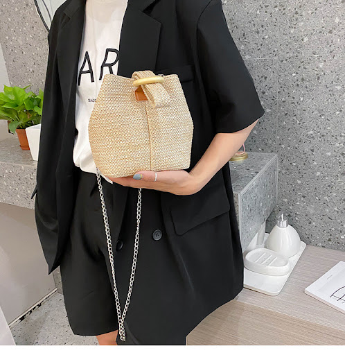 Title 15, Beach straw bag, a spacious and stylish tote, p...