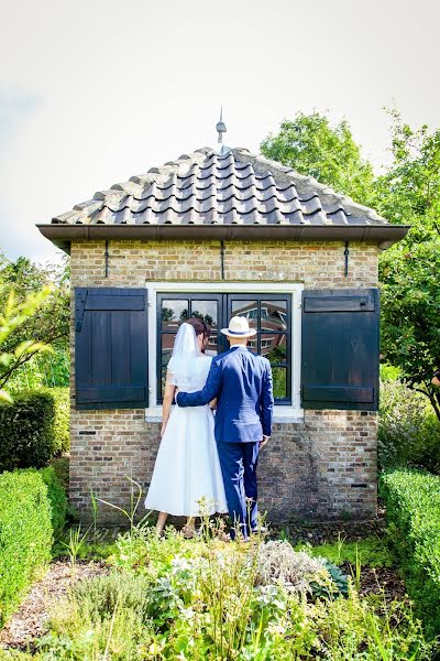 Fotografo di matrimoni Milène Bezemer (bezemermilene). Foto del 7 marzo 2019