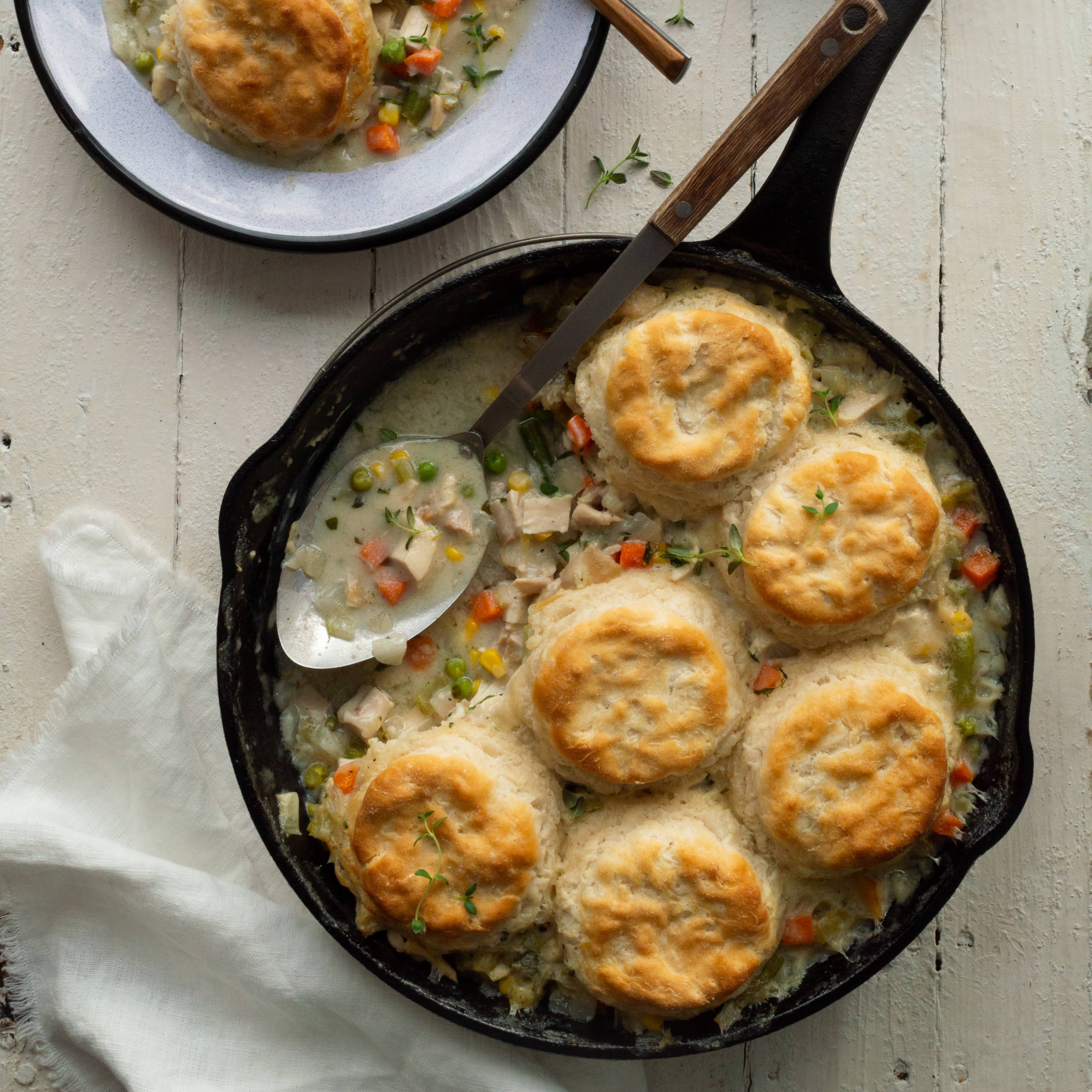 Creamy Skillet Chicken and Biscuits Recipe