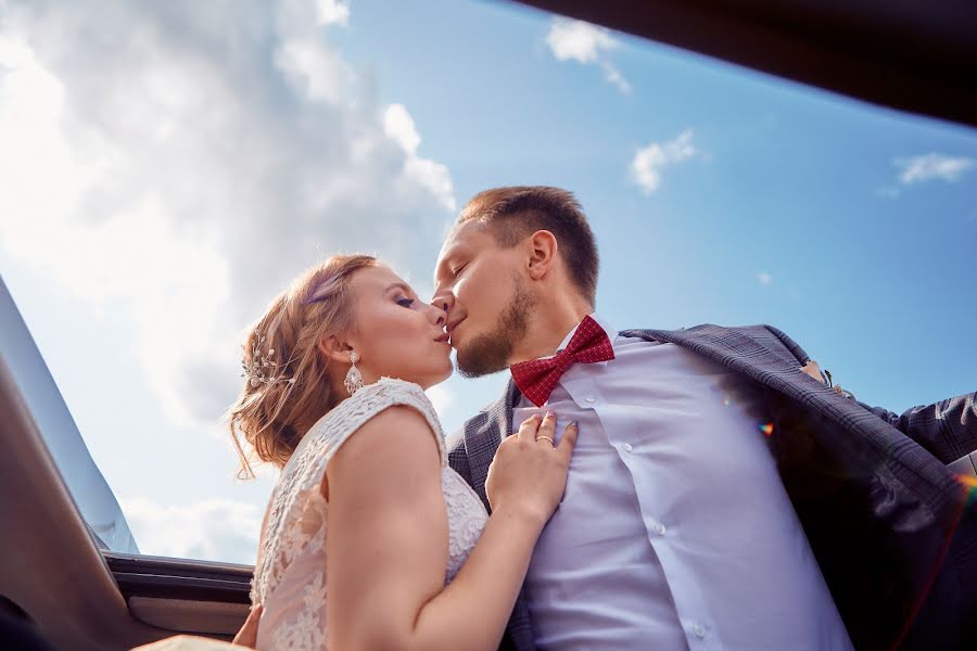 Fotografo di matrimoni Anna Klimova (annafotofox). Foto del 8 agosto 2019