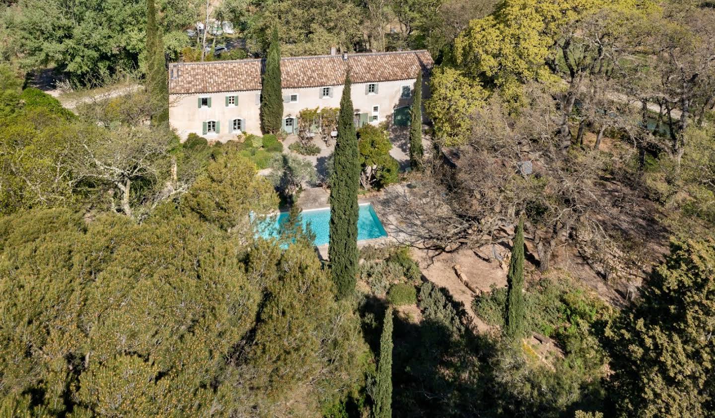 House with pool and terrace Aubignan